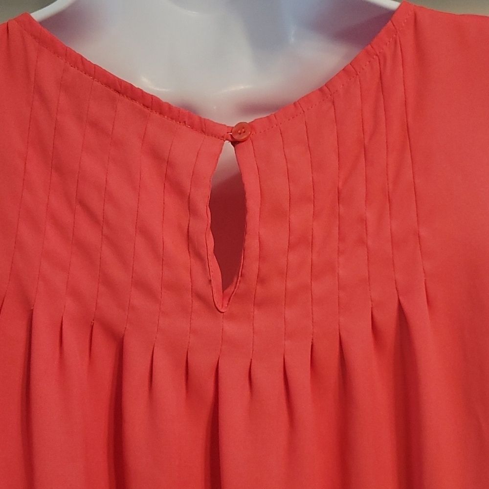 Loft sleeveless shell - Picture 4 of 7
